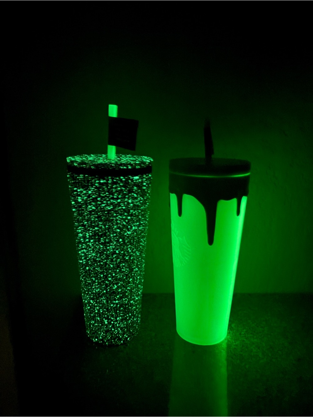 Starbucks Halloween Pleated Speckled And Slime Glow In The Dark 24oz Tumblers